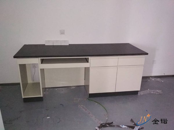 淳安千岛湖億美医院,实验室家具安装